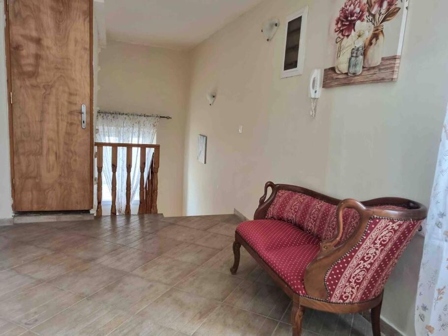 “marko's Center Beautiful House”